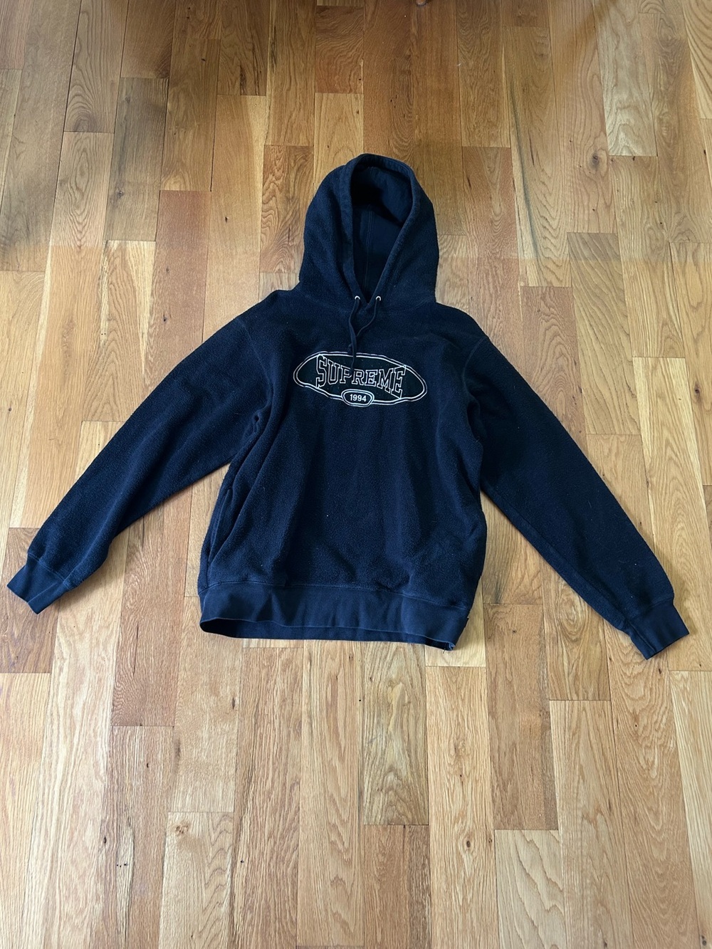 Supreme Reverse Fleece Oval Logo Hooded Sweatshirt 🖤🛹